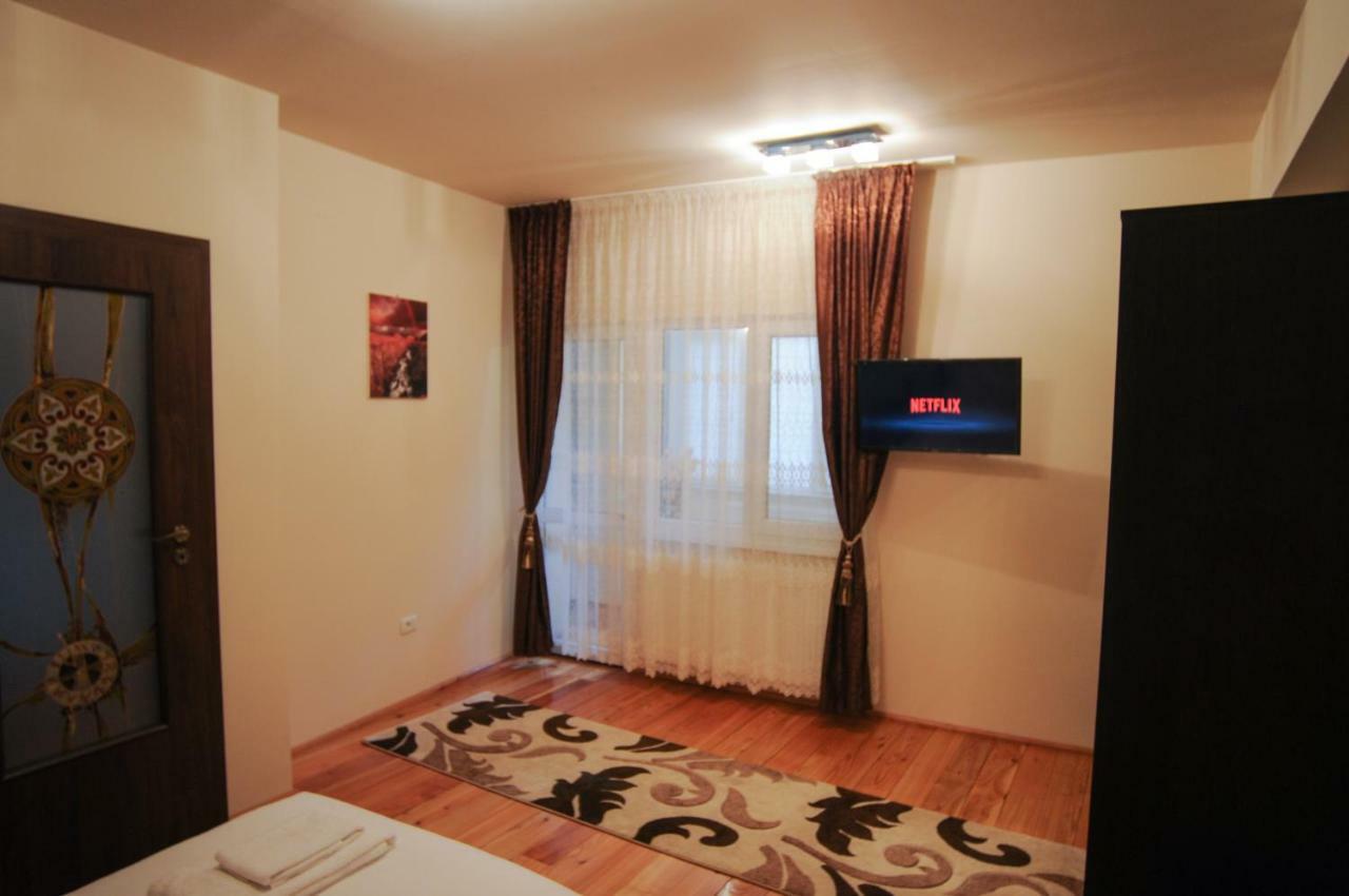 Apartament Casa Di Luca Braszów Zewnętrze zdjęcie